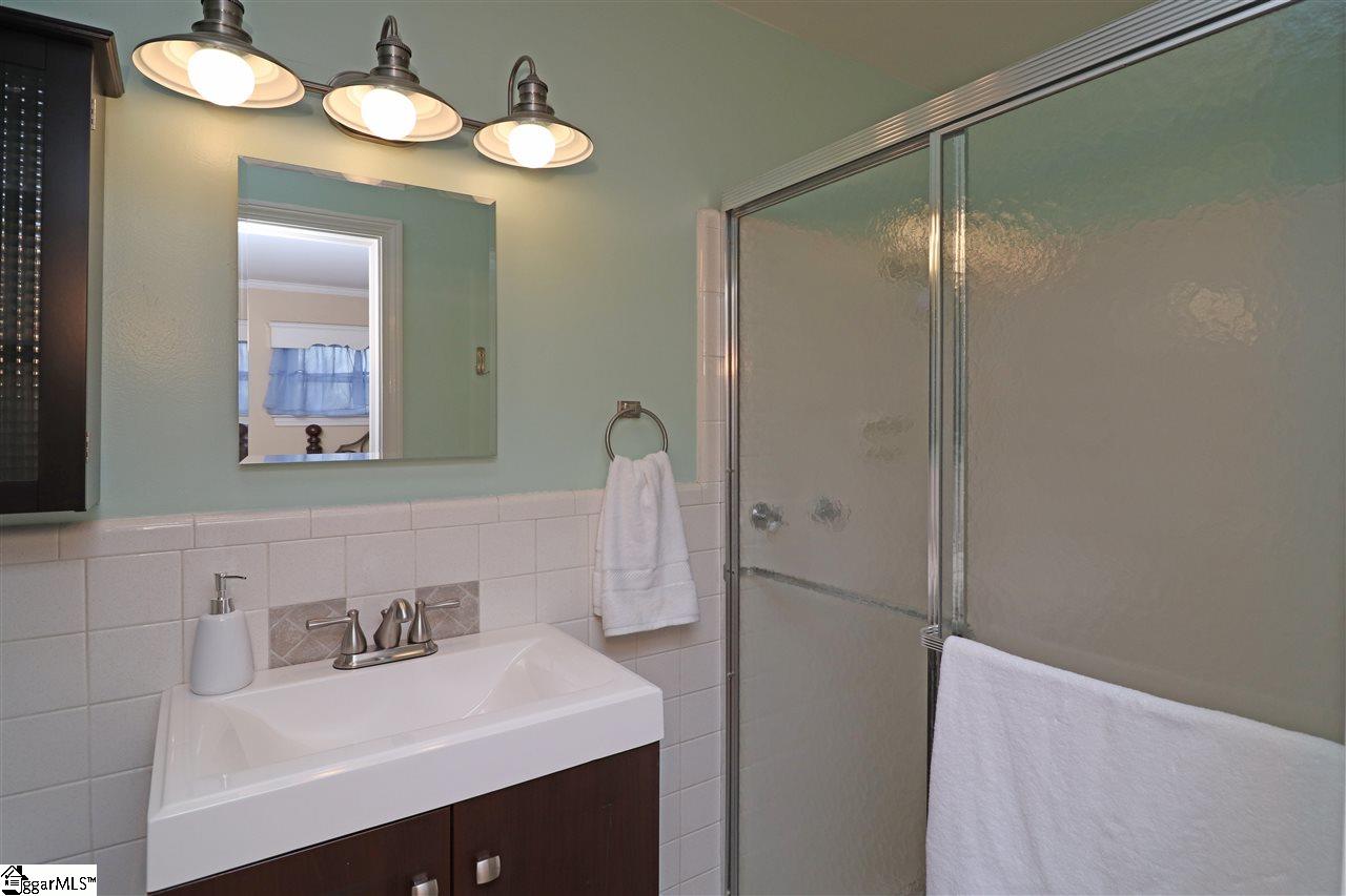 100 Eastbourne Road Greenville, SC 29611 - Photo 19 of 35 Gallery Image 19
