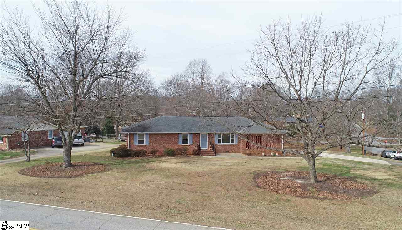 100 Eastbourne Road Greenville, SC 29611 - Photo 27 of 35 Gallery Image 27