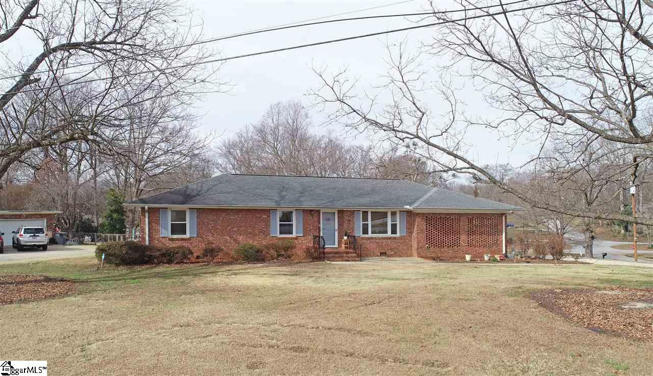 100 Eastbourne Road Greenville, SC 29611 - Photo 29 of 35 Gallery Image 29