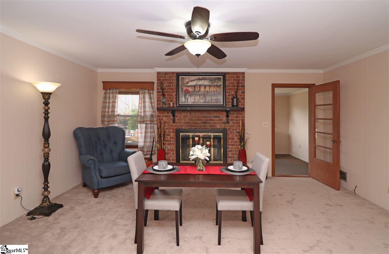 100 Eastbourne Road Greenville, SC 29611 - Photo 8 of 35 Gallery Image 8
