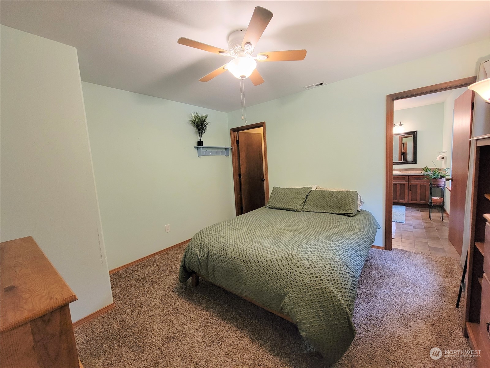 51 Strawberry Hill Road Elma, WA 98541 - Photo 18 of 34 Gallery Image 18