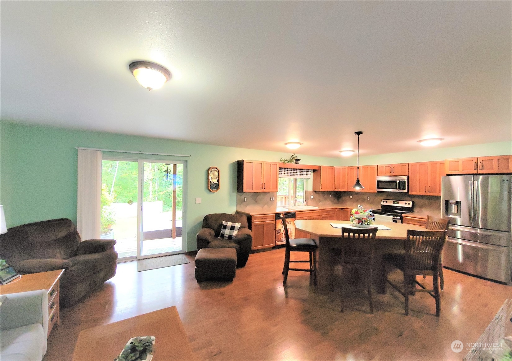 51 Strawberry Hill Road Elma, WA 98541 - Photo 2 of 34 Gallery Image 2