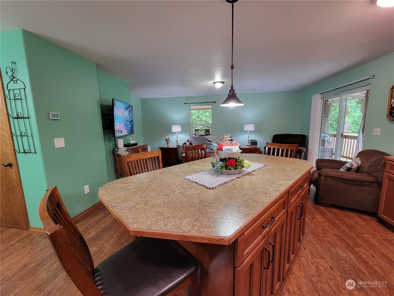 51 Strawberry Hill Road Elma, WA 98541 - Photo 8 of 34 Gallery Image 8