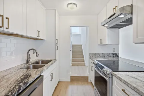 $549,900 | 3262 Ashford Street, Unit F, San Diego, CA 92111