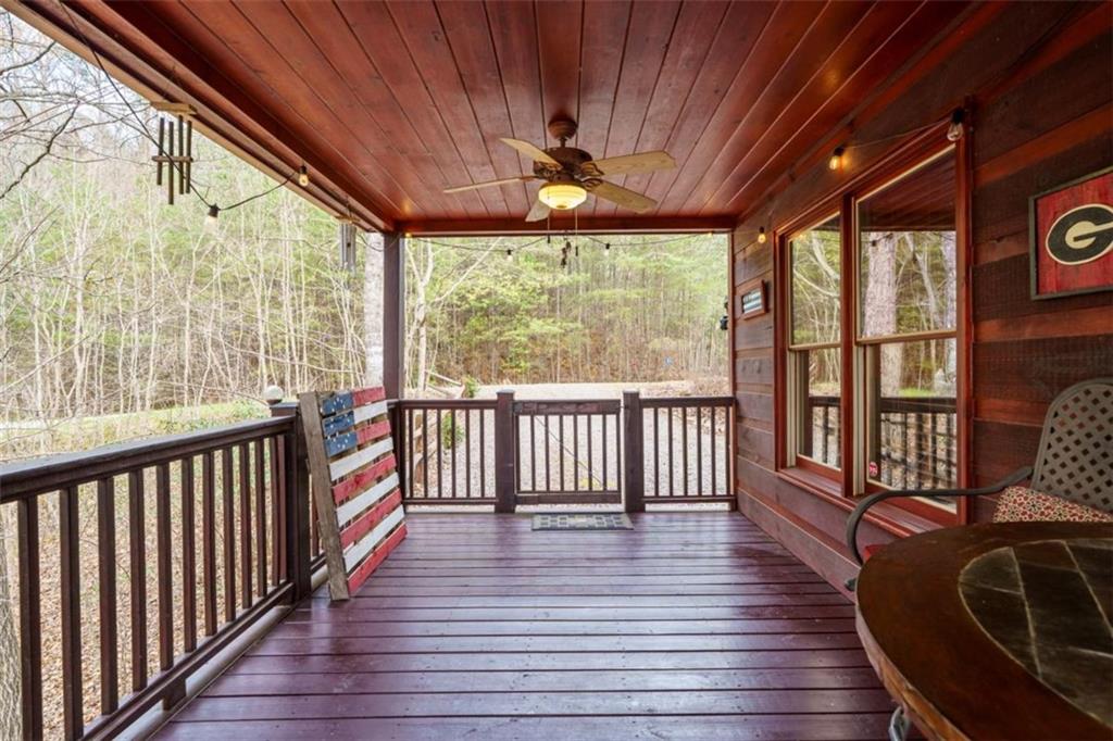 97 Fox Mountain Crossing Blue Ridge, GA 30513 - Photo 9 of 57 Gallery Image 9