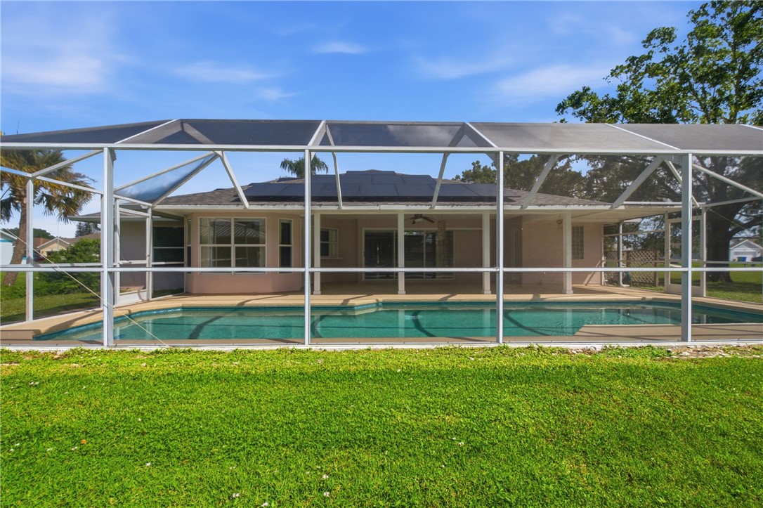955 Riviera Avenue Sebastian, FL 32958 - Photo 6 of 34 Gallery Image 6