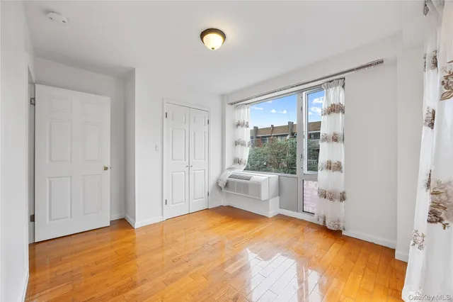 a view of an empty room with window