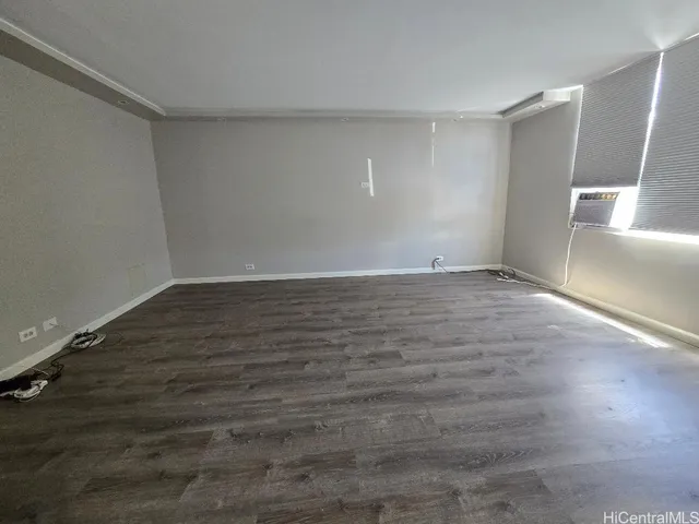 wooden floor in a room