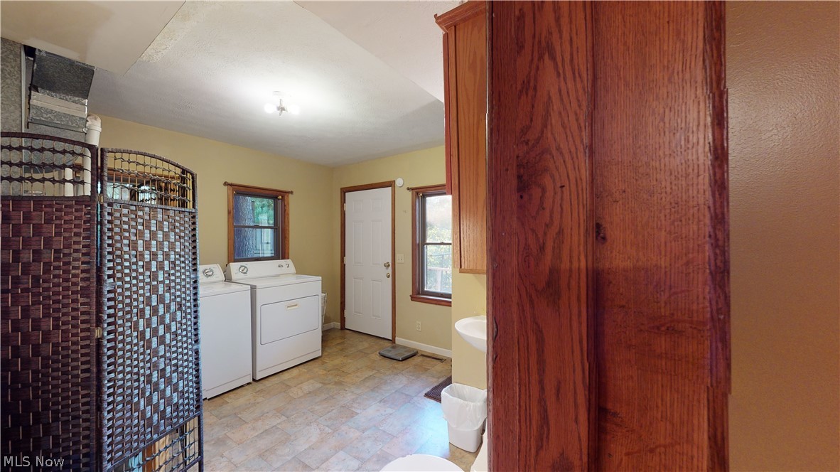 685 Horseneck Road Waverly, WV 26184 - Photo 29 of 32 LAUNDRY ALSO IN 2ND BATHROOM W ACCESS TO THE SIDE PORCH