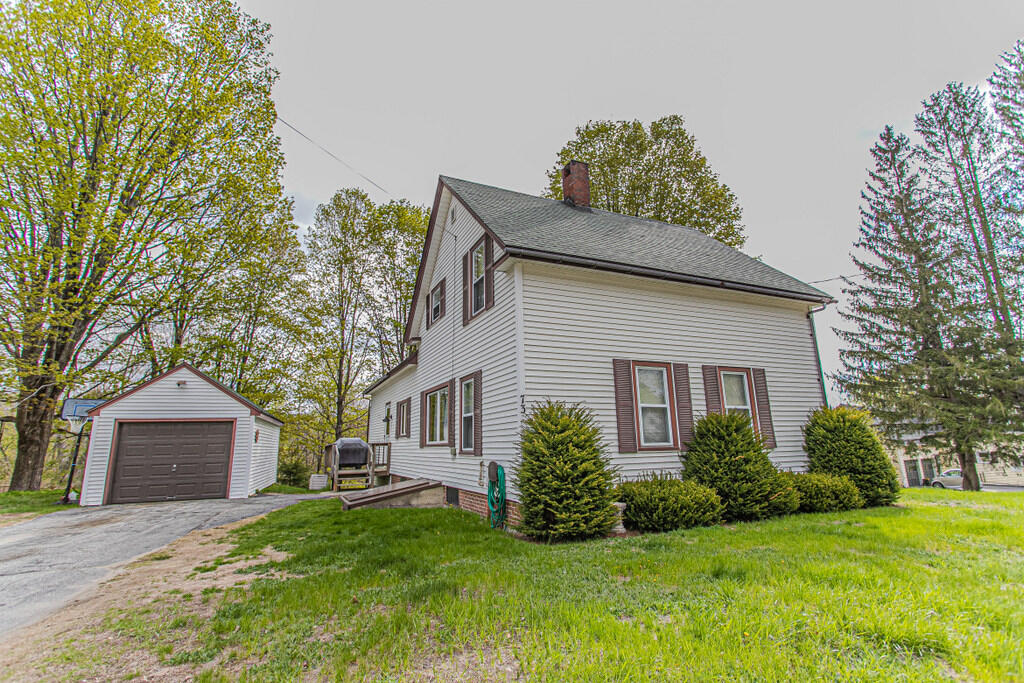73 Weld Road Wilton, ME 04294 - Photo 23 of 29 - (9 of 32)