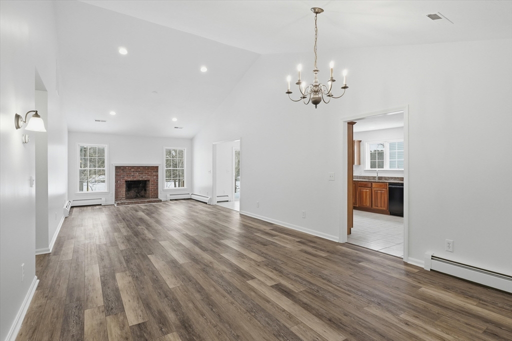 8 Haven Way, Unit 8 Ashland, MA 01721 - Photo 5 of 42