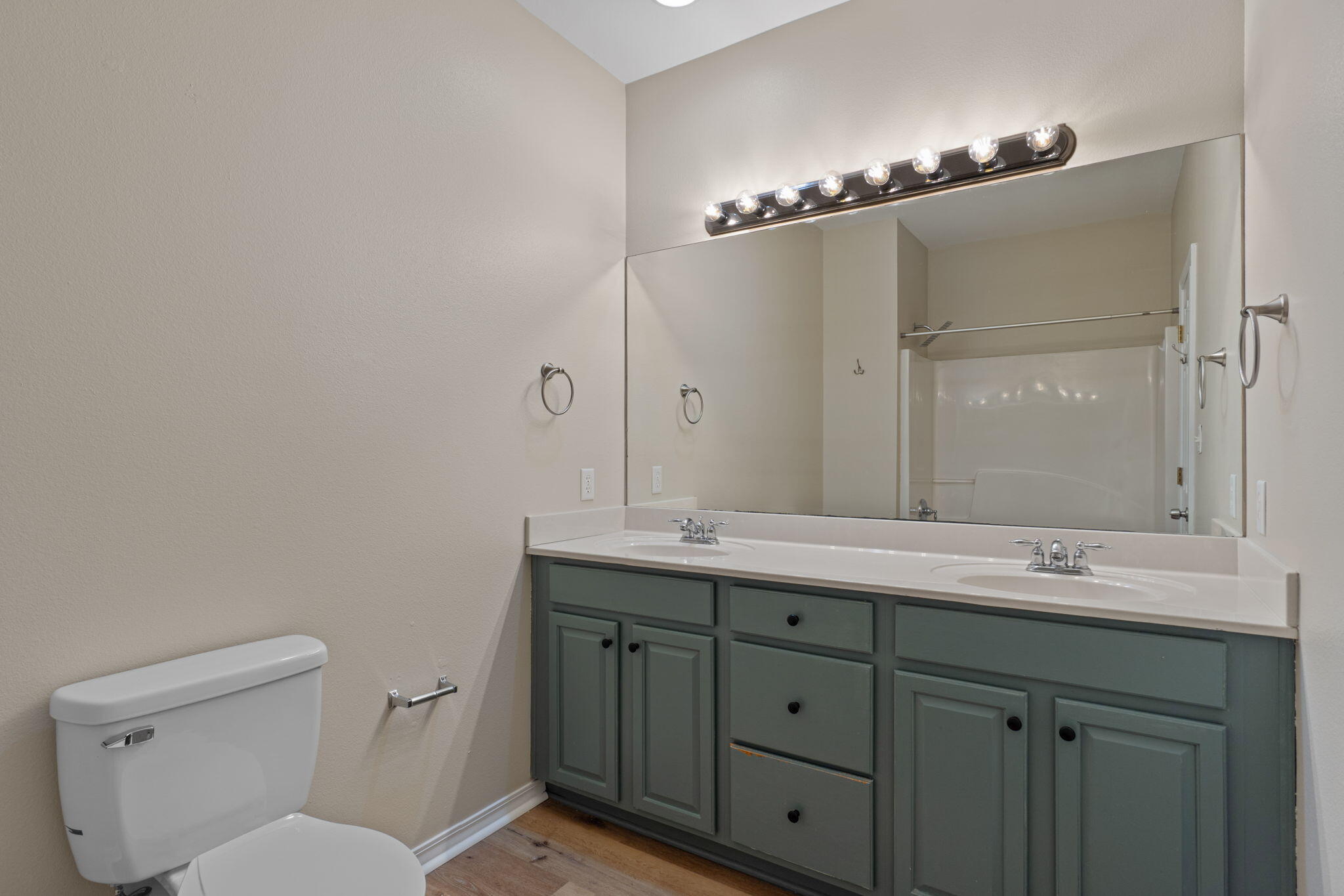 171 Enchanted Way Santa Rosa Beach, FL 32459 - Photo 19 of 37 Primary Bathroom