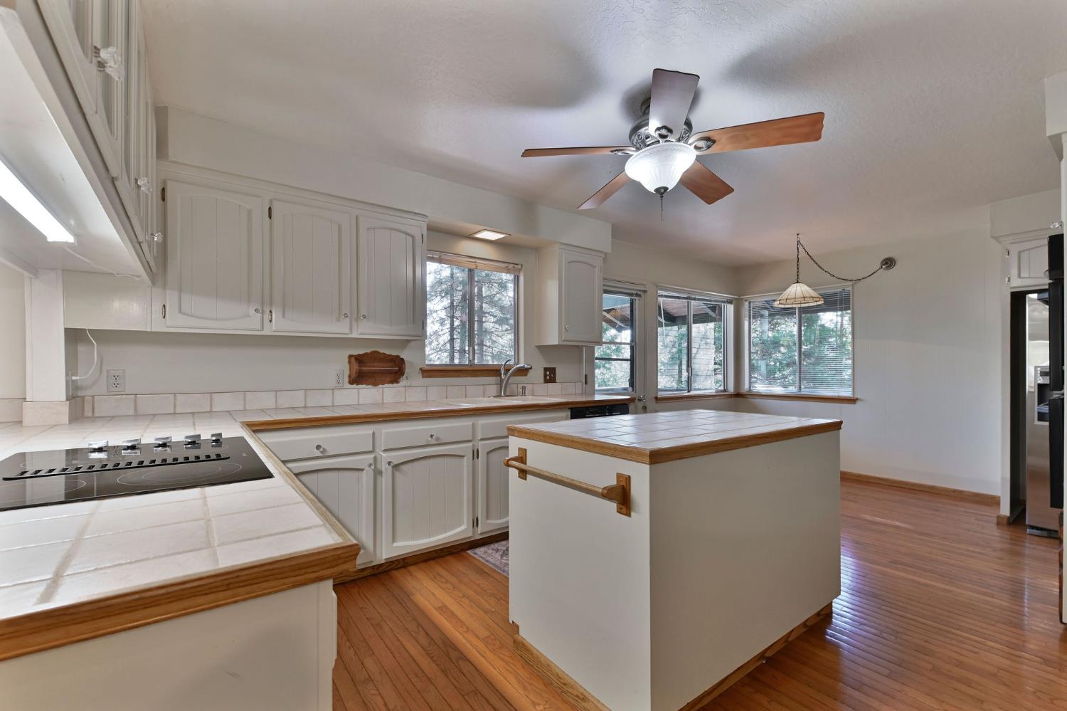 2637 Ruth Lane Arnold, CA 95223 - Photo 14 of 91