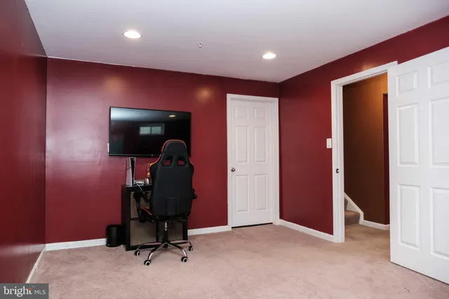 $669,000 | 9800 Leighland Court, Waldorf, MD 20603