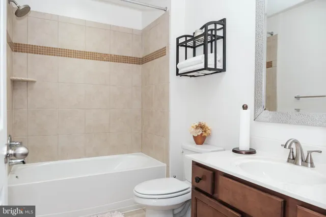 $669,000 | 9800 Leighland Court, Waldorf, MD 20603