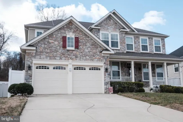 $669,000 | 9800 Leighland Court, Waldorf, MD 20603