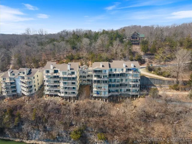 $255,000 | 182 Bluff Boulevard, Unit 3A, Camdenton, MO 65020