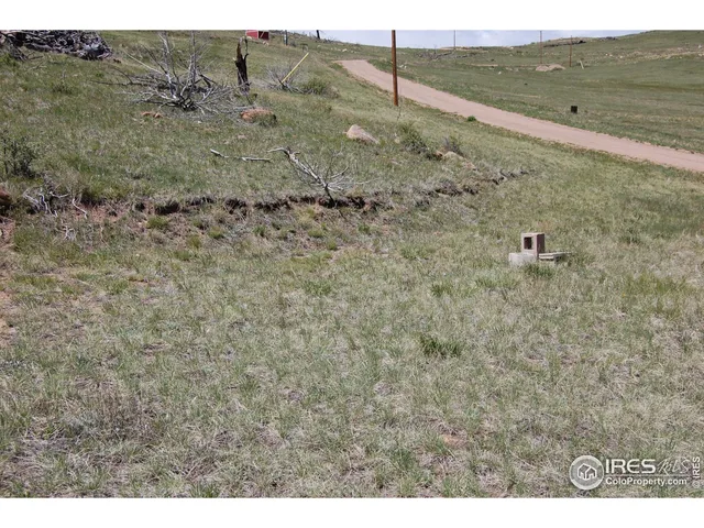 a view of a outdoor space