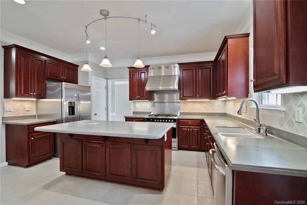 17040 Hampton Trace Road Huntersville, NC 28078 - Photo 10 of 48 Gallery Image 10