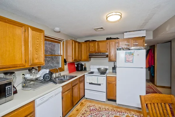 $449,900 | 18-20 Summer Street, Agawam, MA 01001