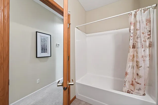 $295,000 | 1941 Ford Parkway, Unit 102, St. Paul, MN 55116