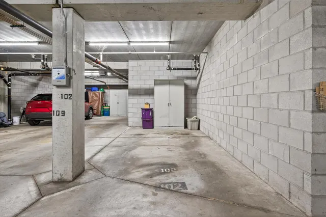 $295,000 | 1941 Ford Parkway, Unit 102, St. Paul, MN 55116