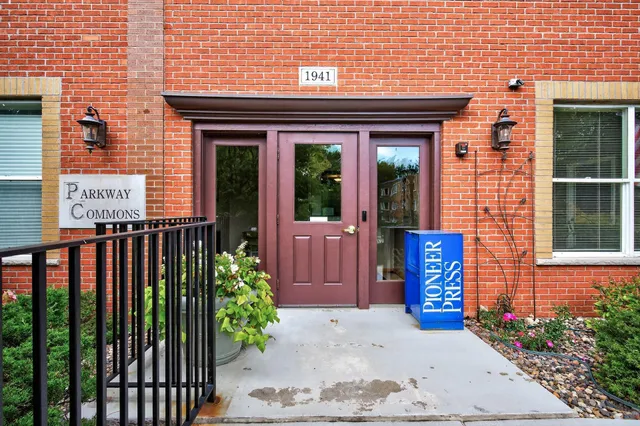 $295,000 | 1941 Ford Parkway, Unit 102, St. Paul, MN 55116