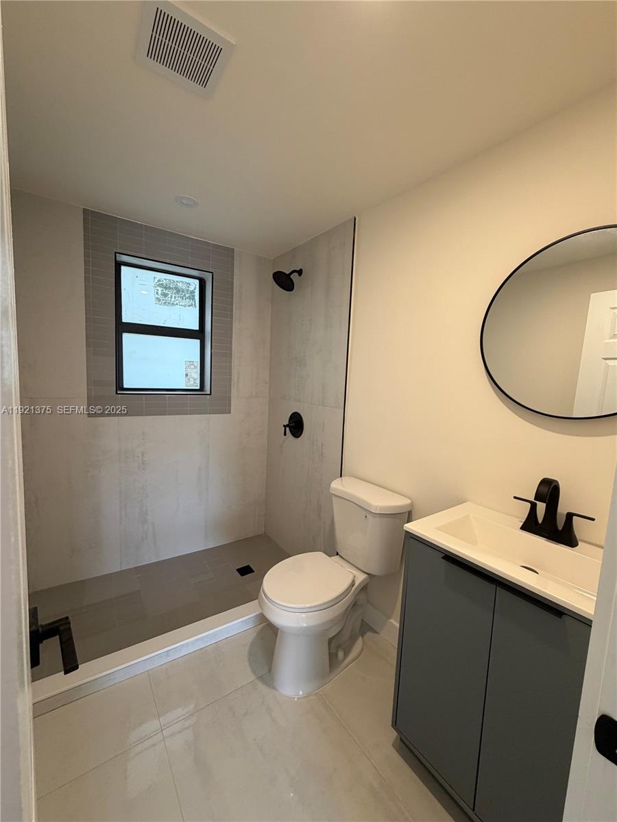 6790 Southwest 25th Terrace Miami, FL 33155 - Photo 11 of 14 Gallery Image 11