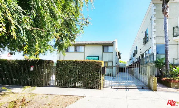$2,650 | 4732 Elmwood Avenue, Unit 3, Los Angeles, CA 90004