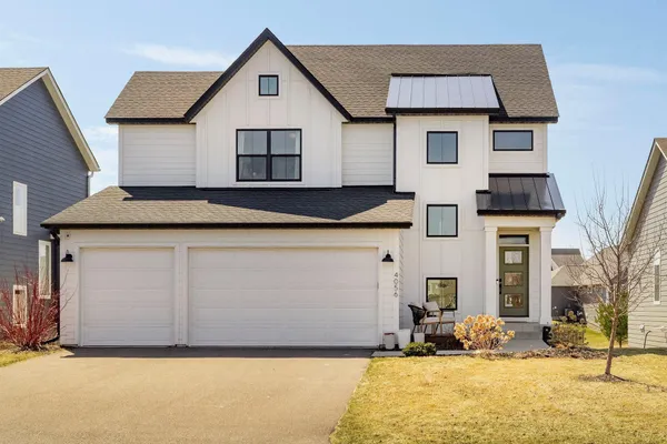 $739,900 | 4056 Kokanee Lane North, Lake Elmo, MN 55042