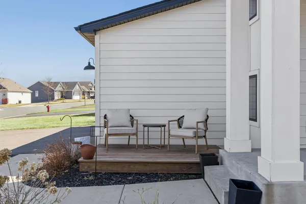 $729,900 | 4056 Kokanee Lane North, Lake Elmo, MN 55042