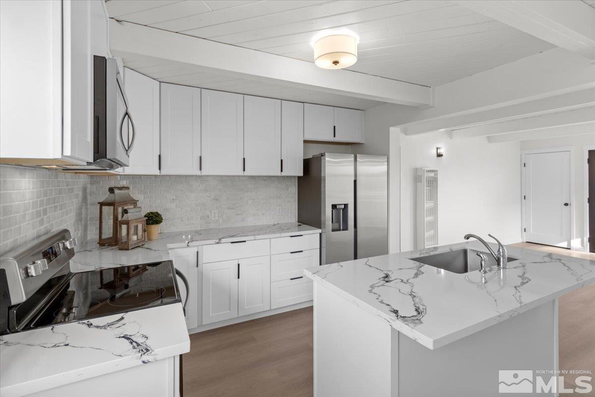 1660 Haddock Drive Reno, NV 89512 - Photo 1 of 15 Photo 1