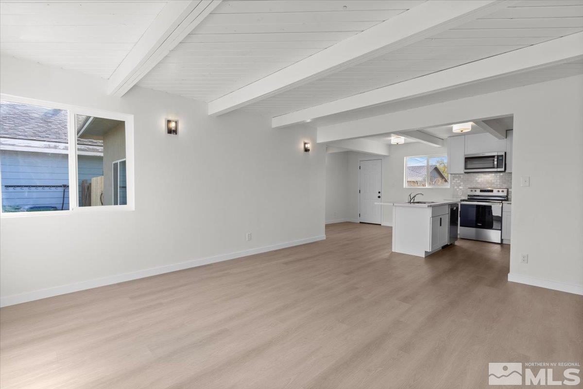 1660 Haddock Drive Reno, NV 89512 - Photo 5 of 15 Photo 5