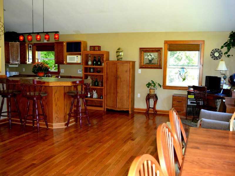 197 Lawrence Road Pownal, ME 04069 - Photo 27 of 34 Kitchen.