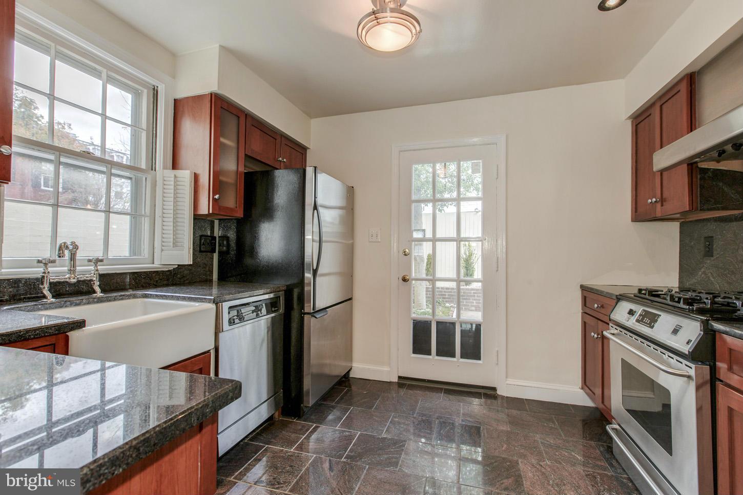 1401 35th Street Northwest Washington, DC 20007 - Photo 15 of 30 Kitchen
