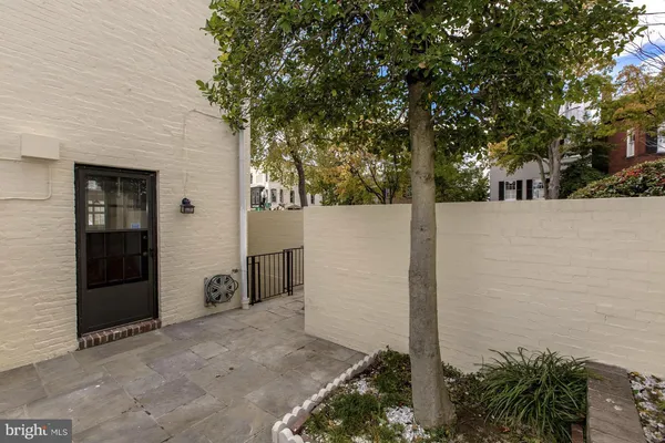 $13,000 | 1401 35th Street Northwest, Washington, DC 20007