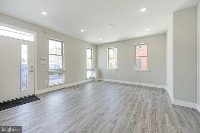 $2,195 | 300 West Jefferson Street, Unit A, Philadelphia, PA 19122