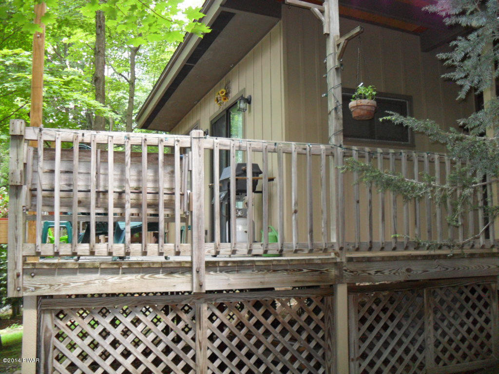 82 Cub Road Lake Ariel, PA 18436 - Photo 3 of 20