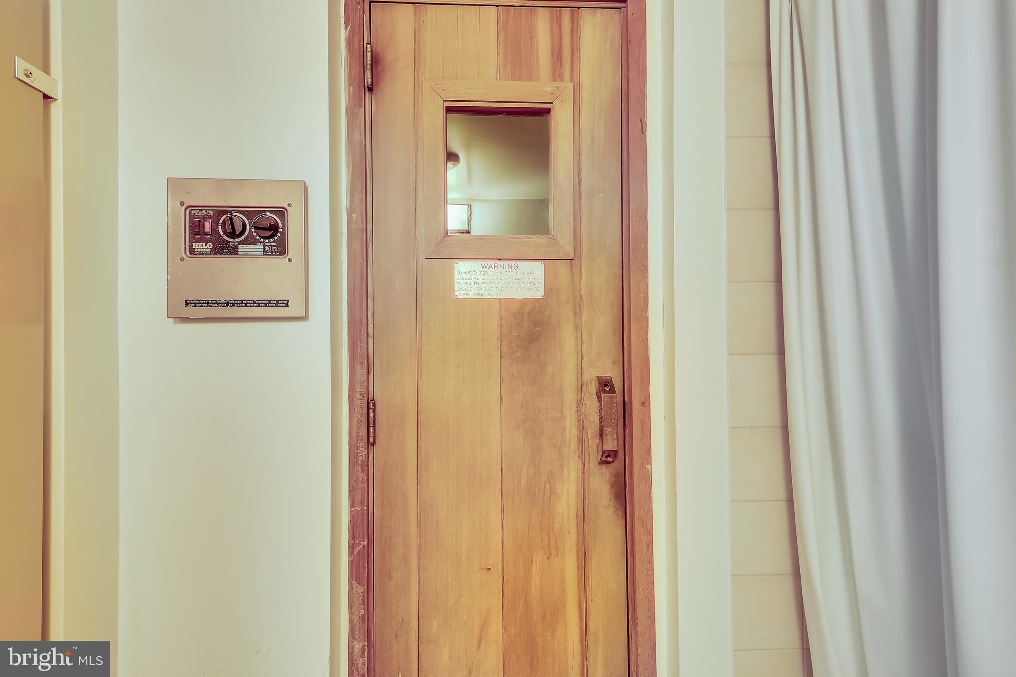 1808 Old Meadow Road, Unit 112 McLean, VA 22102 - Photo 34 of 37