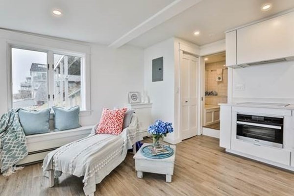 200 Wilson Road, Unit 1 Nahant, MA 01908 - Photo 20 of 29 Gallery Image 20