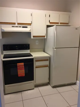 $1,875 | 9223 Southwest 141st Place, Unit 9223, Miami, FL 33186