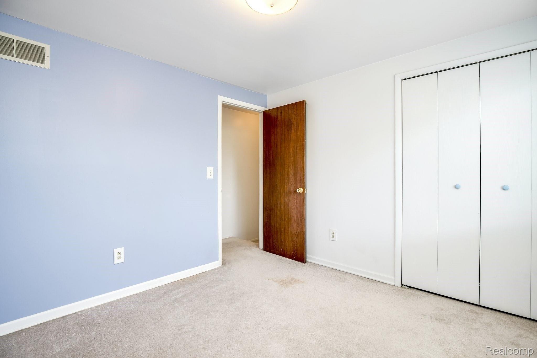 1641 Dennett Lane Rochester, MI 48307 - Photo 26 of 45 1641+Dennett+Ln+Rochester+Hills-13-web.jpg