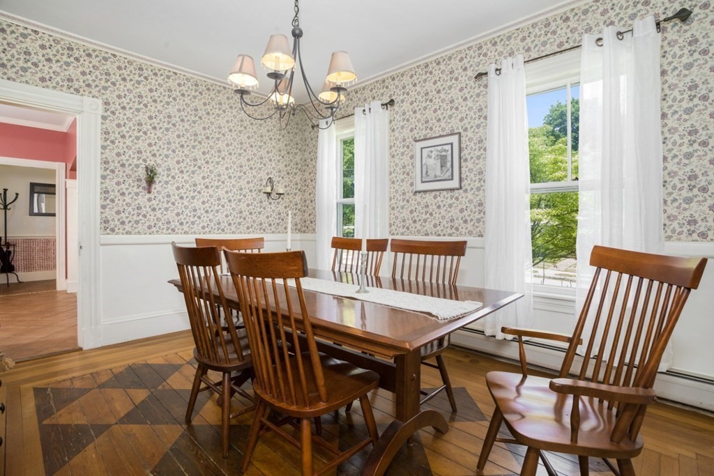 27 Hillcrest Road Reading, MA 01867 - Photo 14 of 39 Gallery Image 14