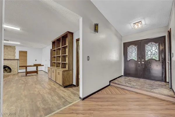 $5,500 | 6975 O'Bannon Drive, Las Vegas, NV 89146