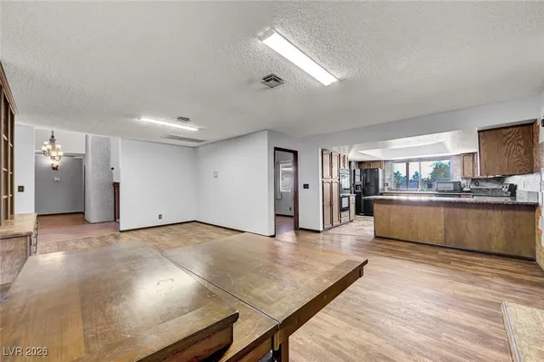 $5,500 | 6975 O'Bannon Drive, Las Vegas, NV 89146