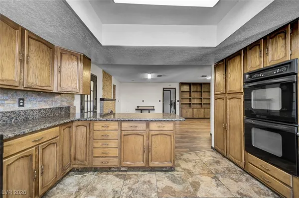 $5,500 | 6975 O'Bannon Drive, Las Vegas, NV 89146