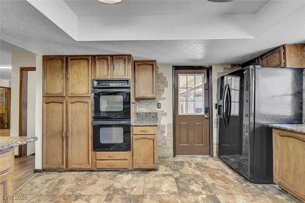 $5,500 | 6975 O'Bannon Drive, Las Vegas, NV 89146