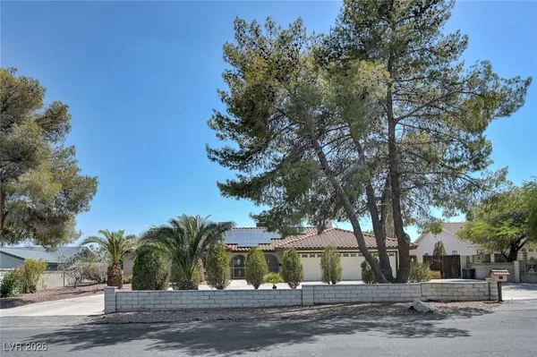 $5,500 | 6975 O'Bannon Drive, Las Vegas, NV 89146