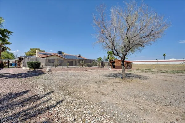 $5,500 | 6975 O'Bannon Drive, Las Vegas, NV 89146