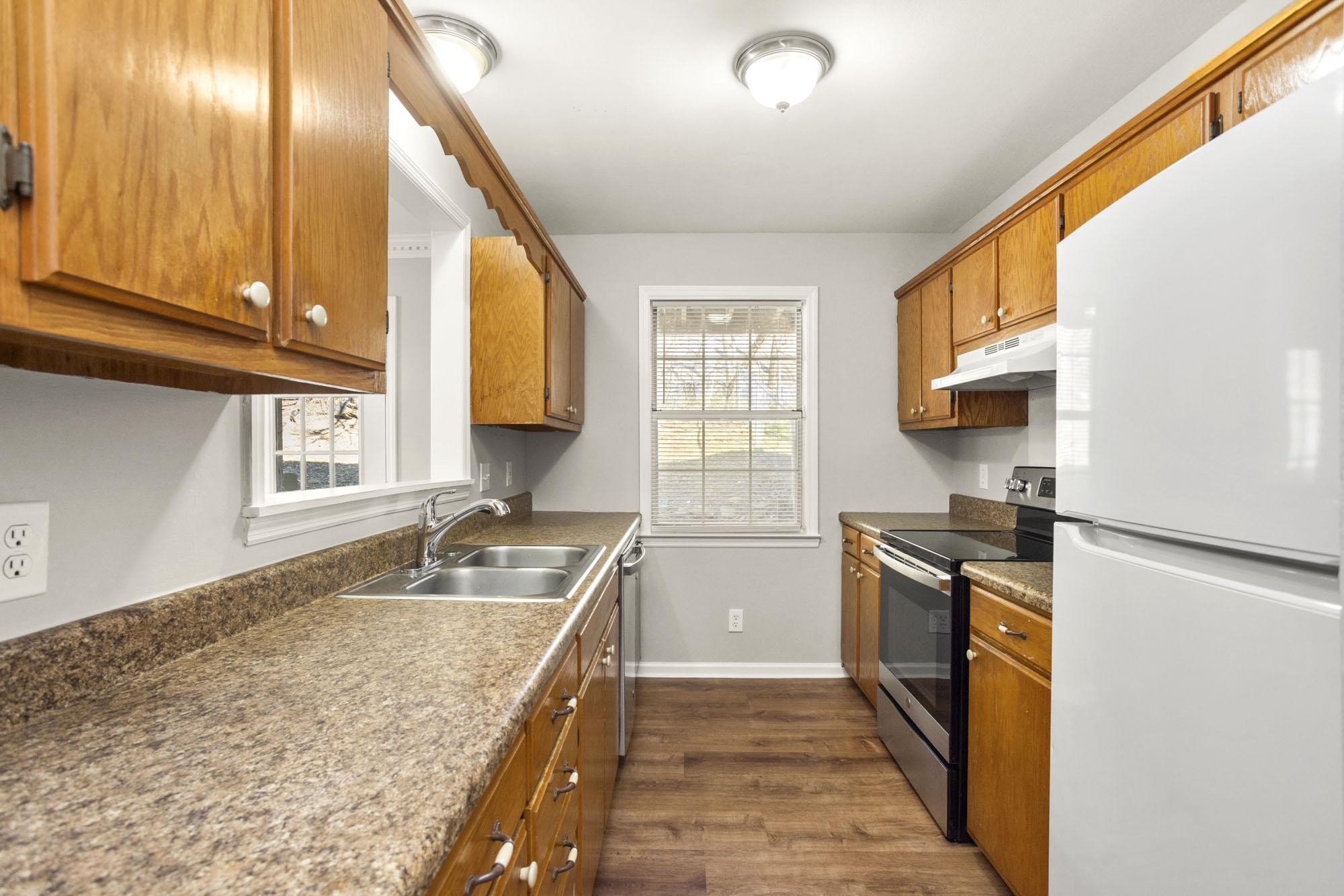 949 Strand Fleet Drive Antioch, TN 37013 - Photo 8 of 21